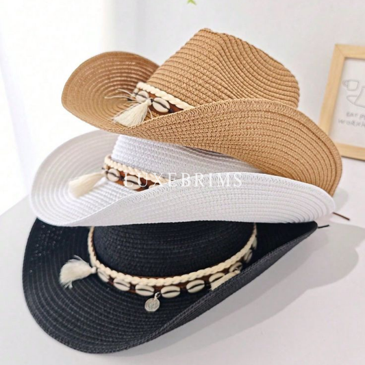 The Beauty of Natural Straw: Why It Outshines Synthetic Materials