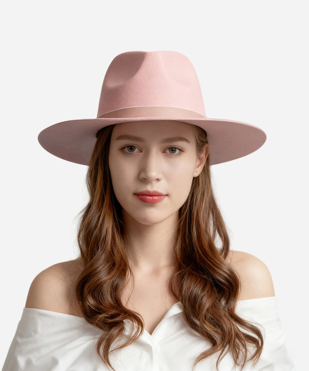 Stylish wide brim hat for girls