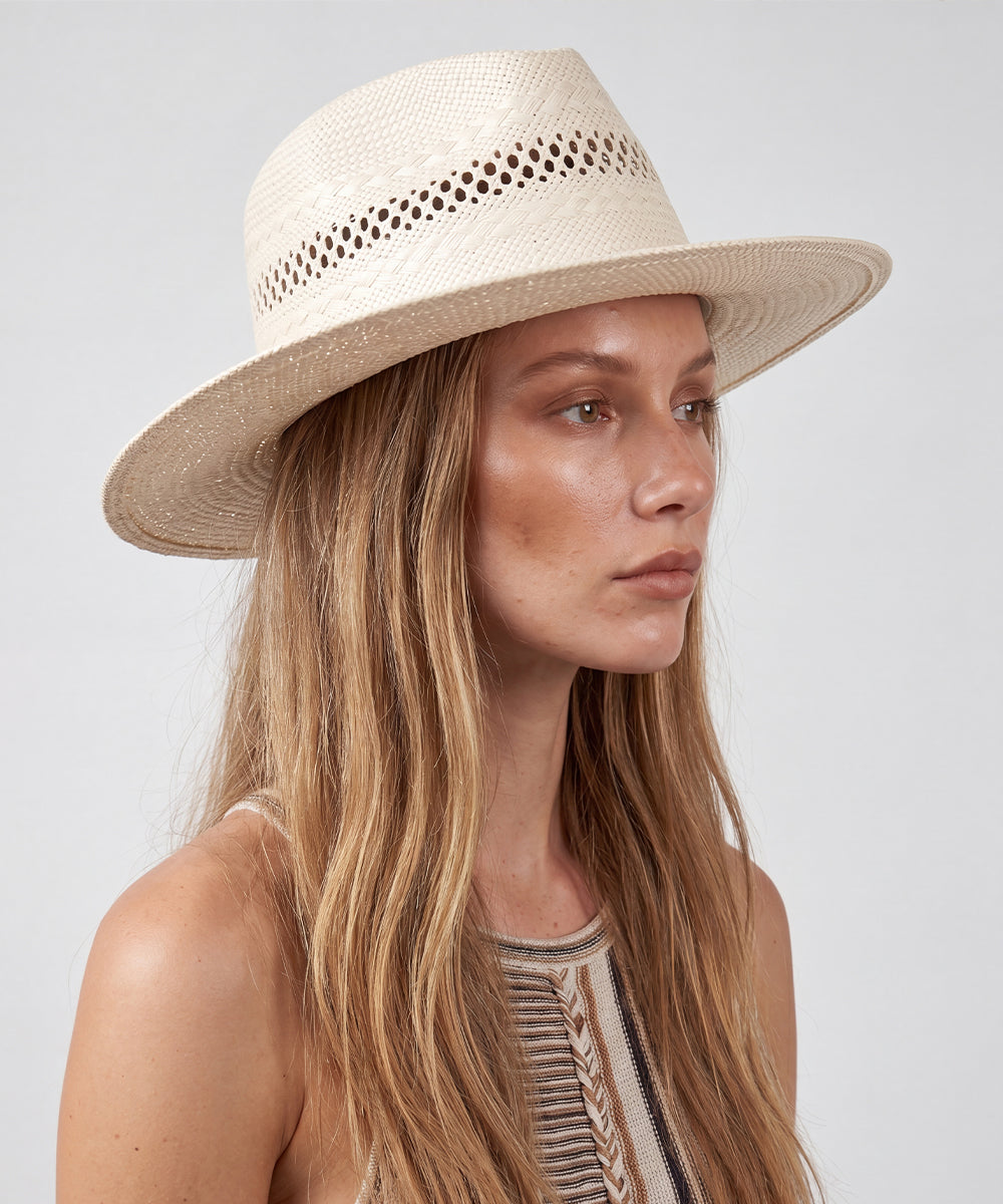 White Oasis Cattleman Hat