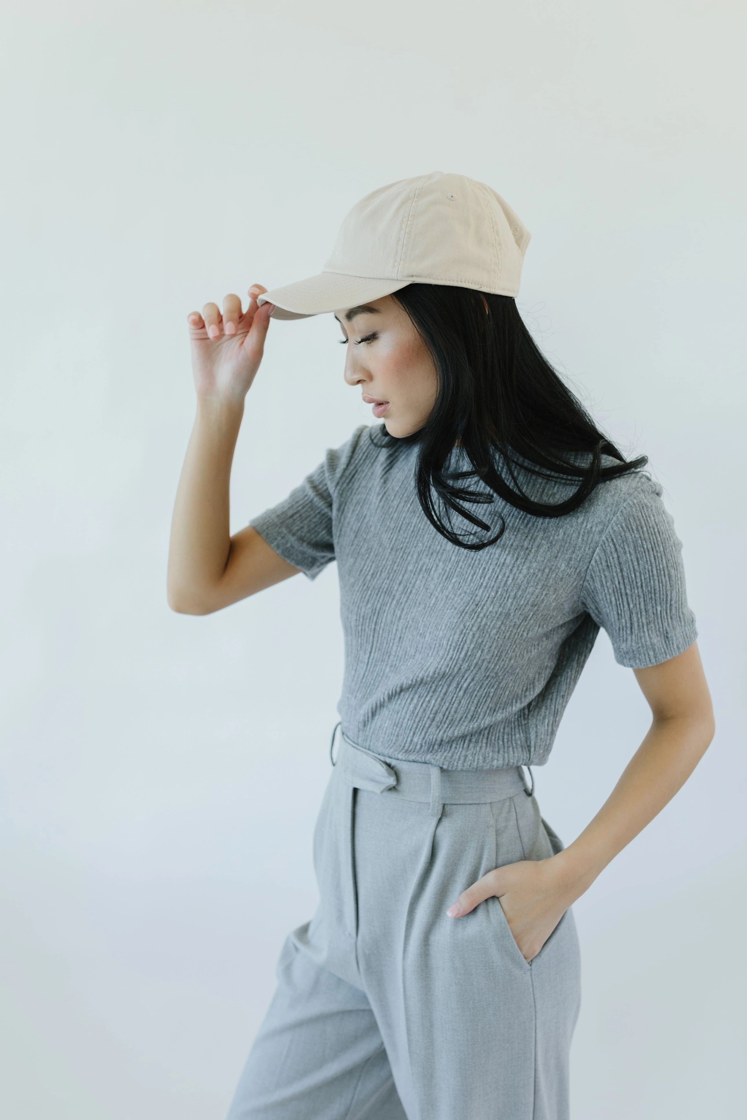 Women's off duty outfit trend featuring LBORA Marais cap