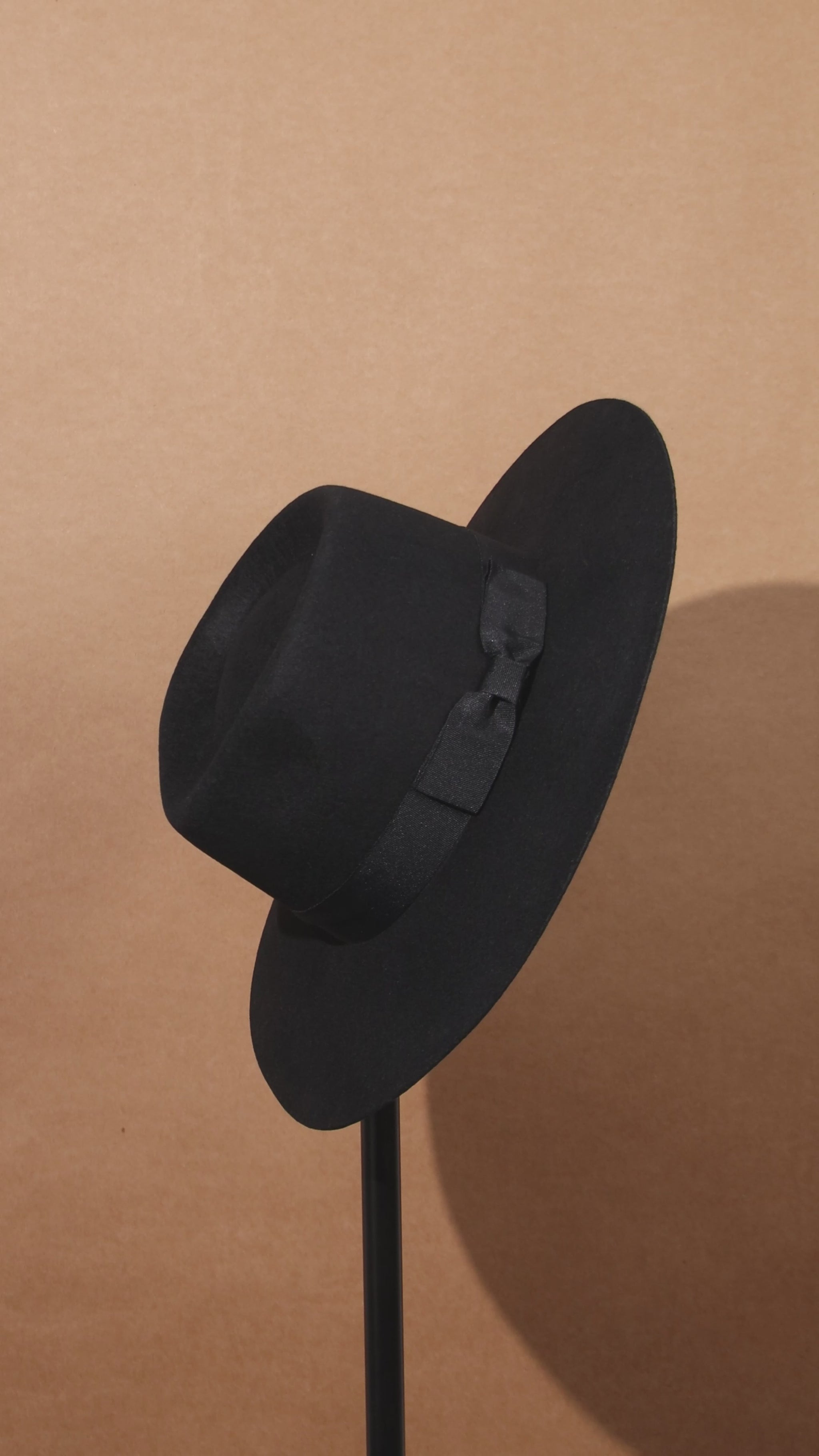 Luna classic wool wide brim fedora for women - Black